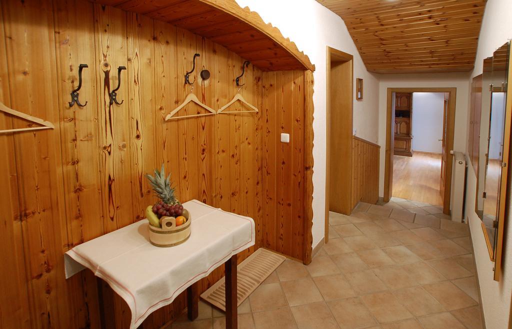 Ferienwohnung Gebirgshausl Bischofswiesen Ruang foto