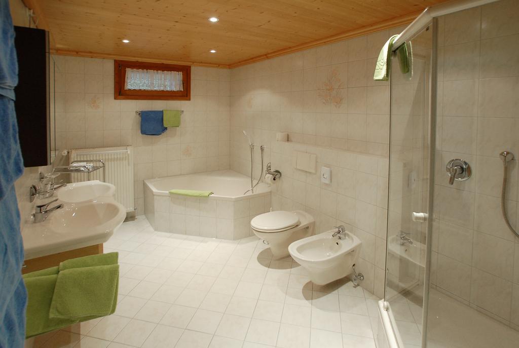Ferienwohnung Gebirgshausl Bischofswiesen Ruang foto